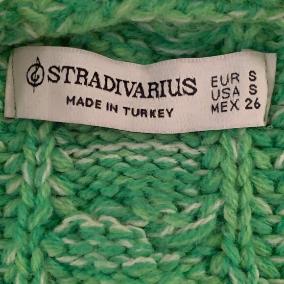 Stradivarius Green Cable Knit Cardigan Cropped - Picture 7 of 7